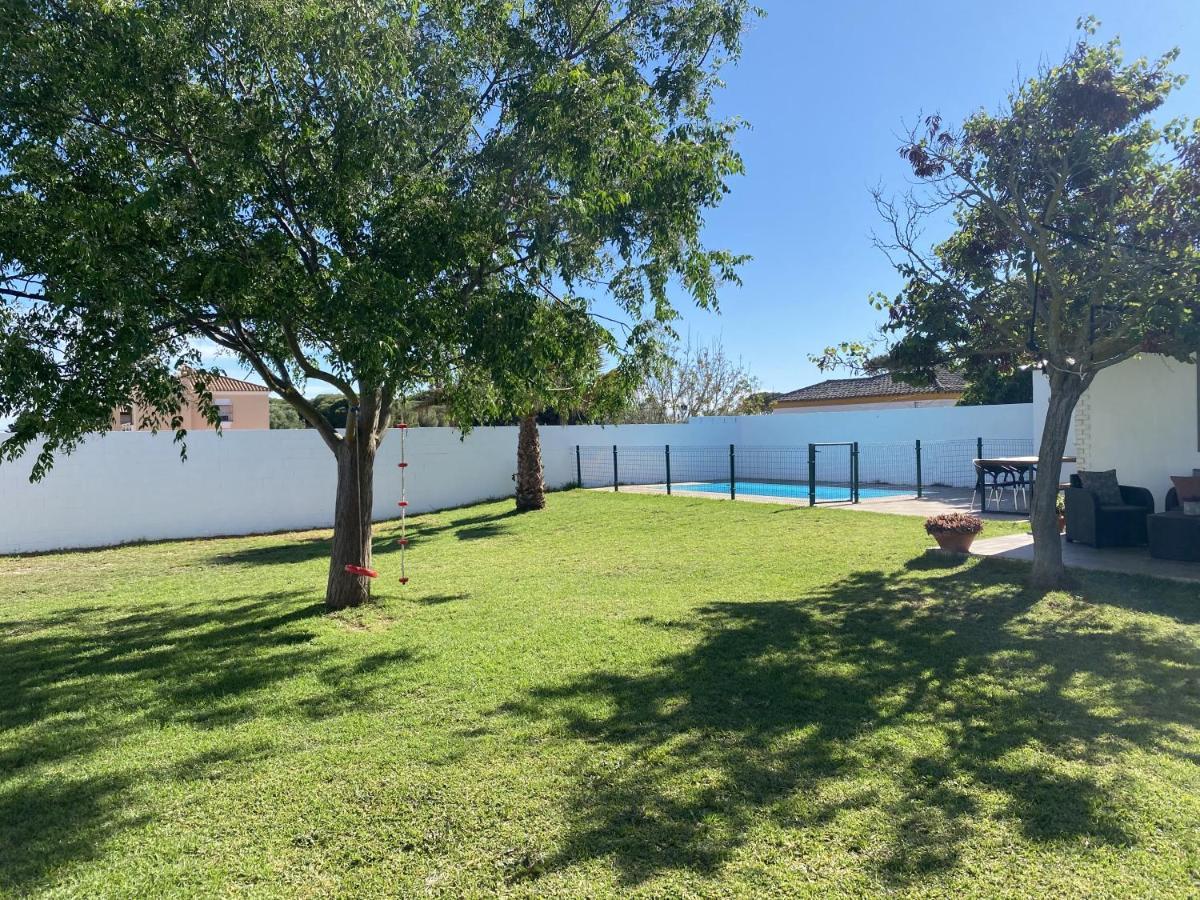 Villa Sumatra Chiclana de la Frontera Exterior foto